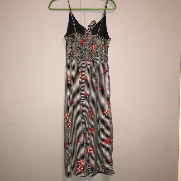 Striped romper - Picture 3 of 4